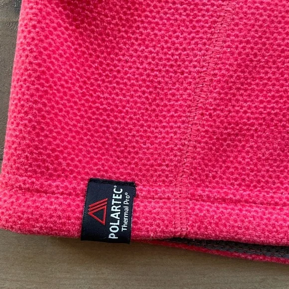 Women’s Nike ACG Coral Pink/Red Quarter-Zip Polar-tech Fleece, Medium - Picture 5 of 6